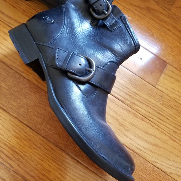 Born Raisa Black Leather Ankle Boots Size 6 - Picture 2 of 4